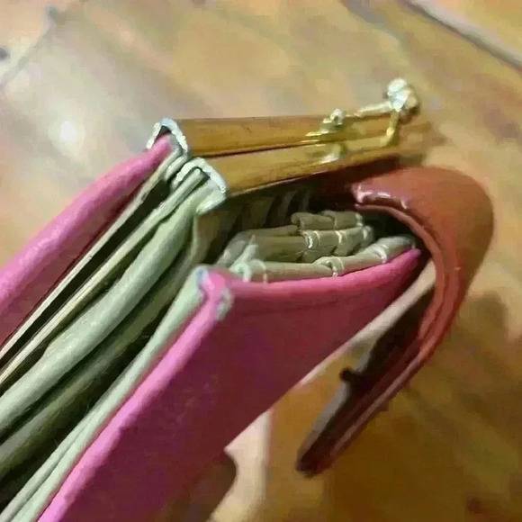 Buxton Pink and Brown double wallet with gold detail - Picture 13 of 13